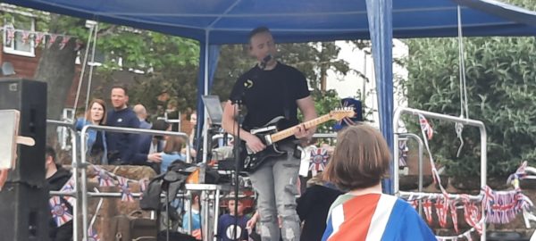 Party on the parade performer