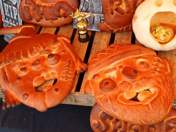 Halloween bread model