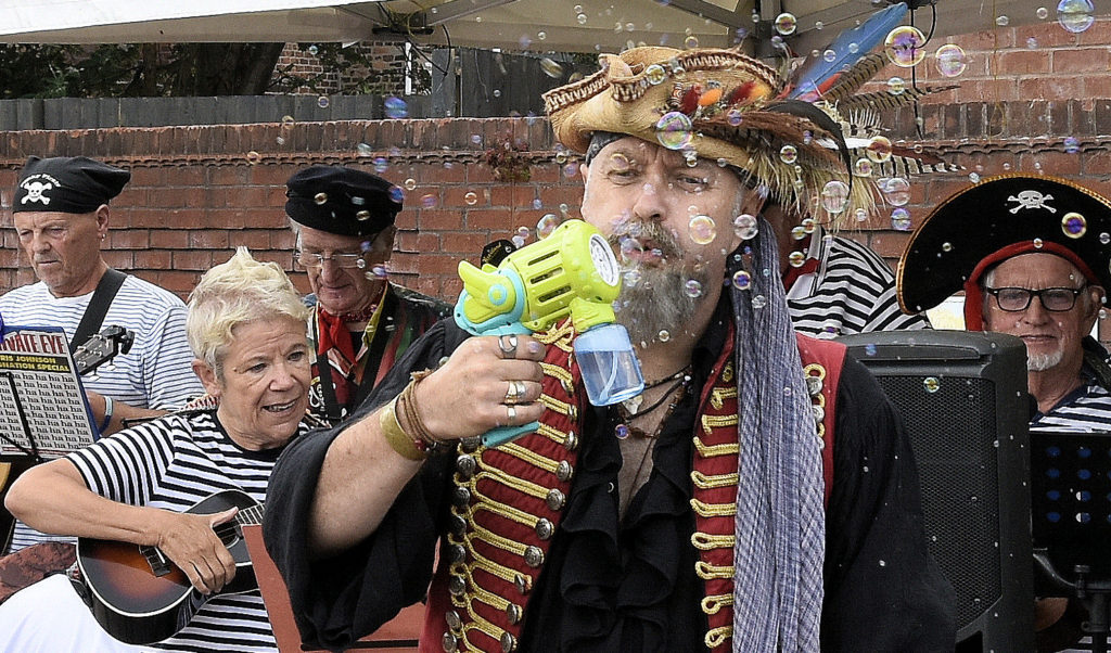 Town Pirate with bubble machine
