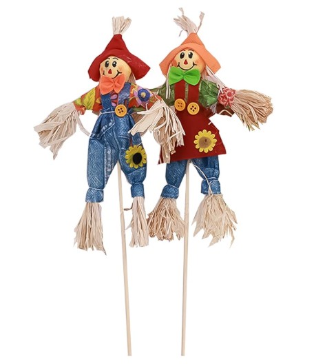 Mini scarecrows